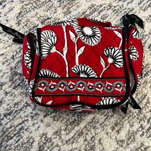 Vera Bradley travel case-perfect condition
